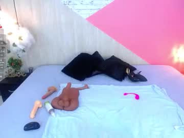 Adisson_Petite1 January 04, 2026 Chaturbate stream image