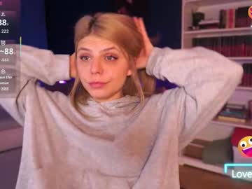 Idontlikeguccibelts January 04, 2026 Chaturbate stream image