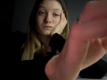Silverxkitty January 04, 2026 Chaturbate stream image
