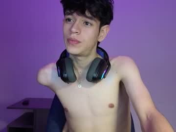 Klaus_Sunrise January 04, 2026 Chaturbate stream image