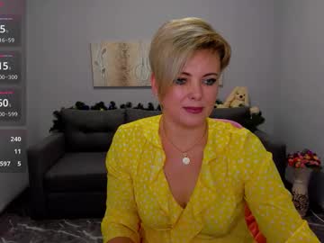 Julia_Wilsons January 05, 2026 Chaturbate stream image