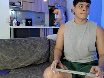 Nicole_And_Thiago1 January 05, 2026 Chaturbate stream image