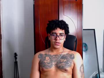 Unpredictable22 January 05, 2026 Chaturbate stream image