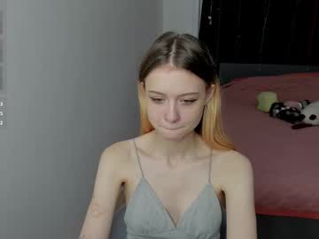 Viraglow January 05, 2026 Chaturbate stream image