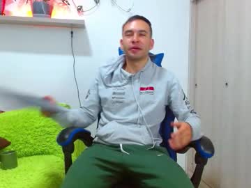 Rolos_Hot32 January 06, 2026 Chaturbate stream image