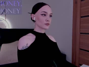 Mistress_Mialibra January 07, 2026 Chaturbate stream image