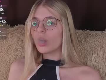 _Luckybet_ January 07, 2026 Chaturbate stream image