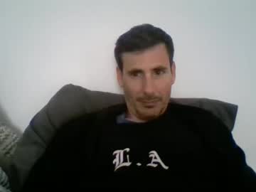 Iyoperro January 08, 2026 Chaturbate stream image
