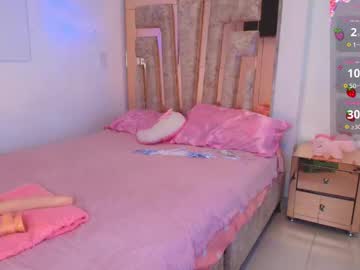 Hilary_Jones_22 January 08, 2026 Chaturbate stream image