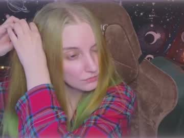 Fluffy_Muffin3 January 09, 2026 Chaturbate stream image