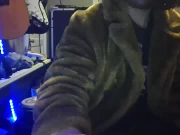 Ronniejohnston13 January 09, 2026 Chaturbate stream image