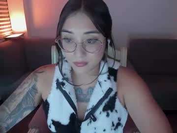 Hottbee3645 January 10, 2026 Chaturbate stream image