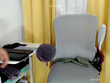 Yummyhottits January 11, 2026 Chaturbate stream image
