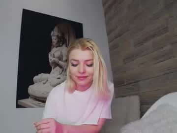 Kristineadora January 13, 2026 Chaturbate stream image