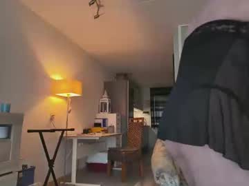 Petrapleasure January 13, 2026 Chaturbate stream image