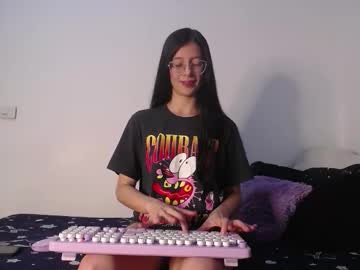 Miamoon_ January 14, 2026 Chaturbate stream image