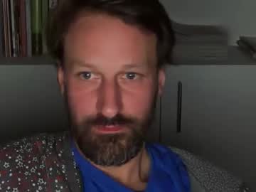 Maenu_69 January 17, 2026 Chaturbate stream image