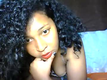Axelle00 January 18, 2026 Chaturbate stream image