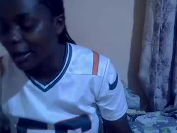 Lyn_Anna stream photo from January 18, 2026