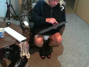 Nyloniasau January 19, 2026 Chaturbate stream image