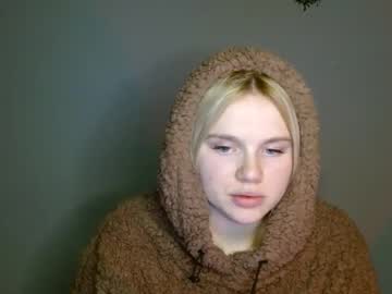 Leyla_Le January 19, 2026 Chaturbate stream image