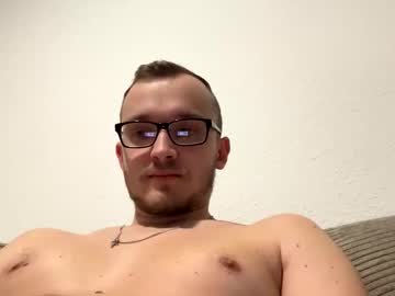 Redlipsalwayslie January 19, 2026 Chaturbate stream image