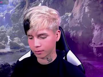 Kiss_Whitee January 26, 2026 Chaturbate stream image