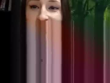 Nikkisugartits January 27, 2026 Chaturbate stream image