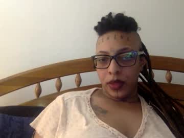 Mistresschiiirp stream photo from February 01, 2026