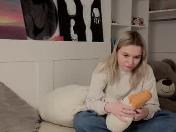 Super_Blonde_Love February 01, 2026 Chaturbate stream image
