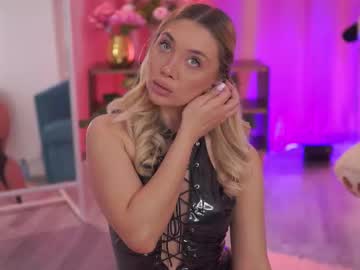 Nadyablue February 01, 2026 Chaturbate stream image
