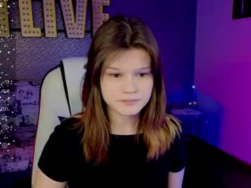 Lunamytrend February 01, 2026 Chaturbate stream image