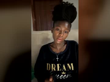 Petite_Divah254 February 01, 2026 Chaturbate stream image