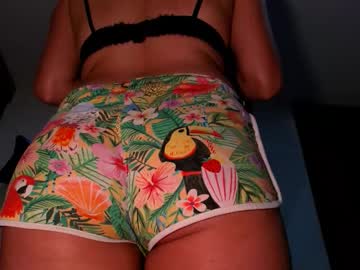 Leanaalhub February 01, 2026 Chaturbate stream image