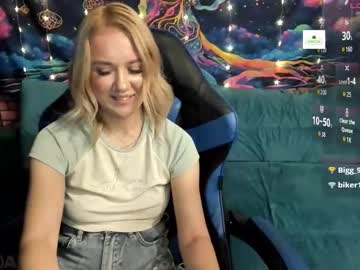 Dances_Queen February 02, 2026 Chaturbate stream image