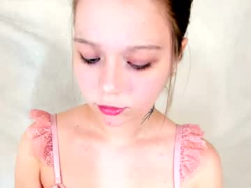 Melmooon February 02, 2026 Chaturbate stream image