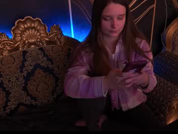 Magicpeachhs February 02, 2026 Chaturbate stream image