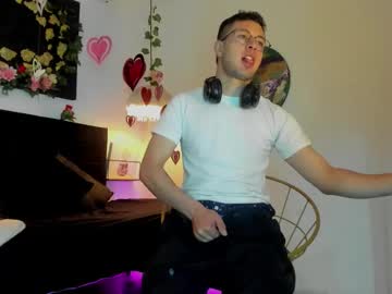 Cronos_Latin February 02, 2026 Chaturbate stream image
