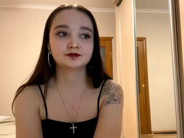 Carminaengelkes February 02, 2026 Chaturbate stream image