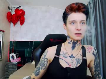 Kennyandsellena February 02, 2026 Chaturbate stream image