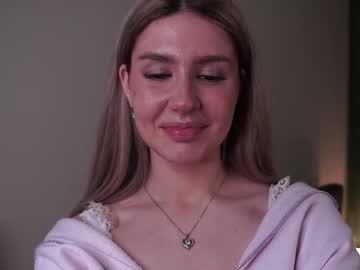 Gertudefranich February 02, 2026 Chaturbate stream image
