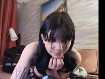 Sincerelyyneon February 02, 2026 Chaturbate stream image