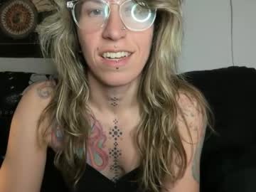Sweetdee369 February 03, 2026 Chaturbate stream image