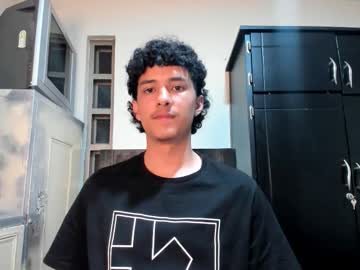 Santi_Twink19 February 03, 2026 Chaturbate stream image