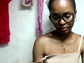 Ellah245 February 03, 2026 Chaturbate stream image