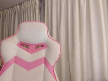 Crystal_Foster February 04, 2026 Chaturbate stream image