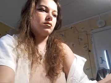 Serafinayurick February 04, 2026 Chaturbate stream image