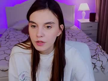 Softwhesper February 04, 2026 Chaturbate stream image