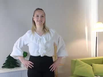 Susiereining February 04, 2026 Chaturbate stream image
