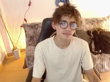 Aaronbeer_ February 04, 2026 Chaturbate stream image